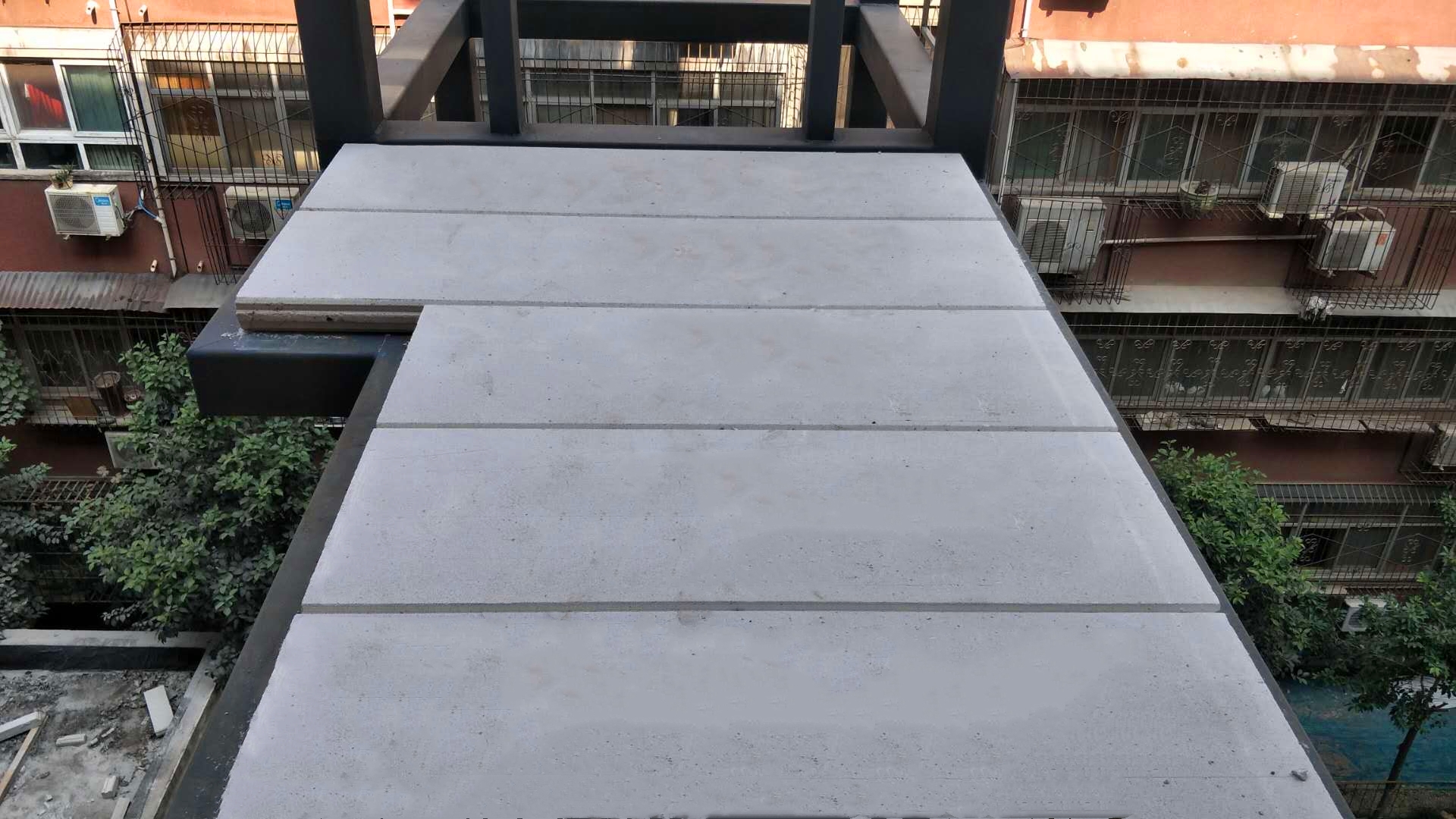 蒸壓加氣混凝土屋面板及<a href='http://sh-microboss.cn/cp/e/' target='_blank'><u>樓板</u></a>