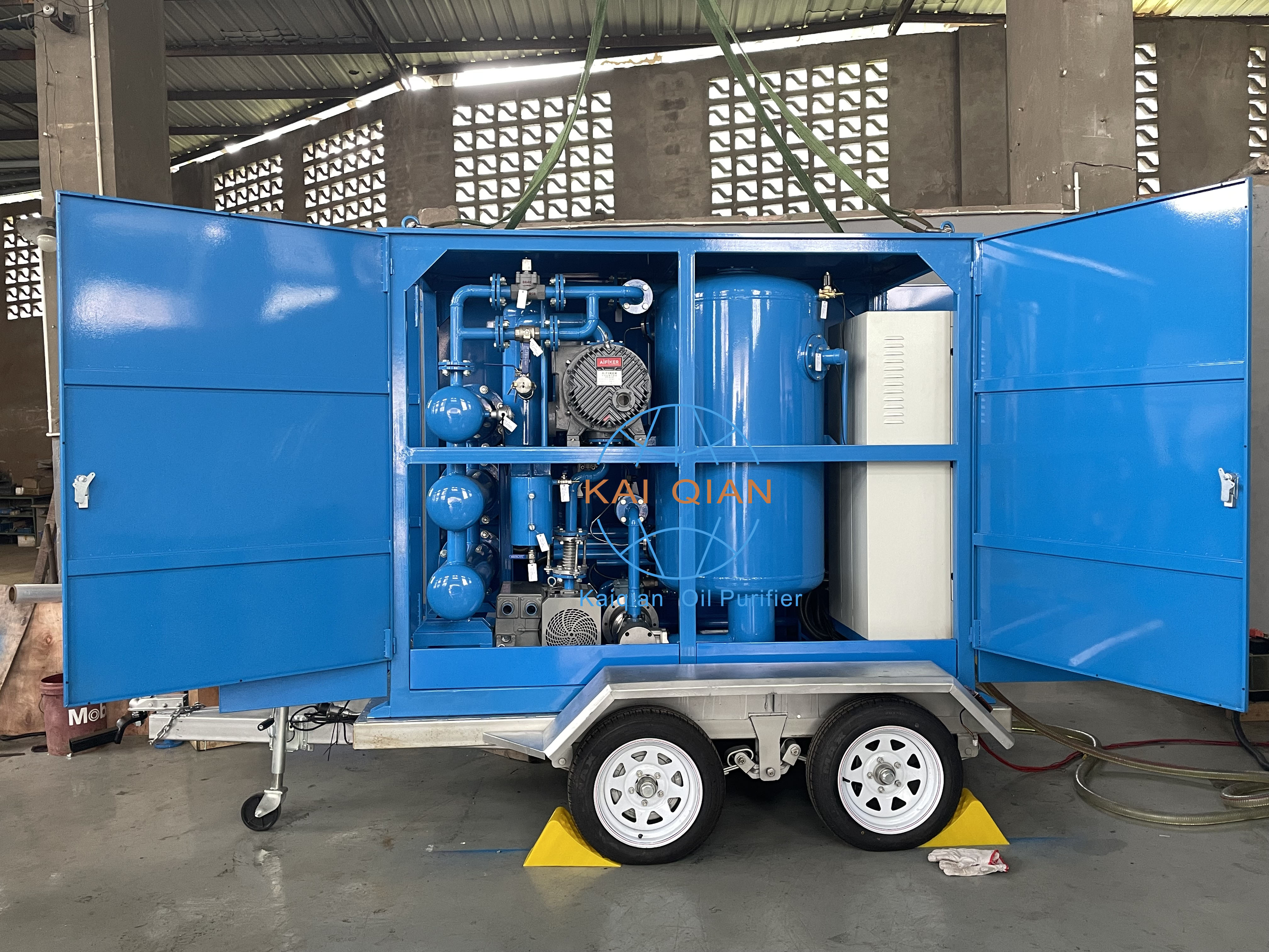 濾油機(jī)的拖車怎么選擇？(圖2)